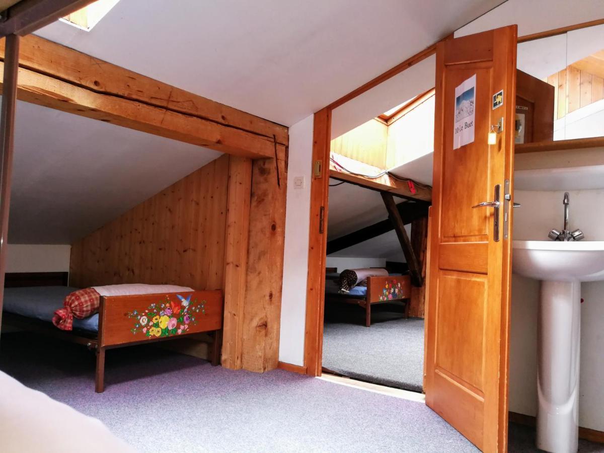 Le Chamoniard Volant Hostel Chamonix Exterior foto